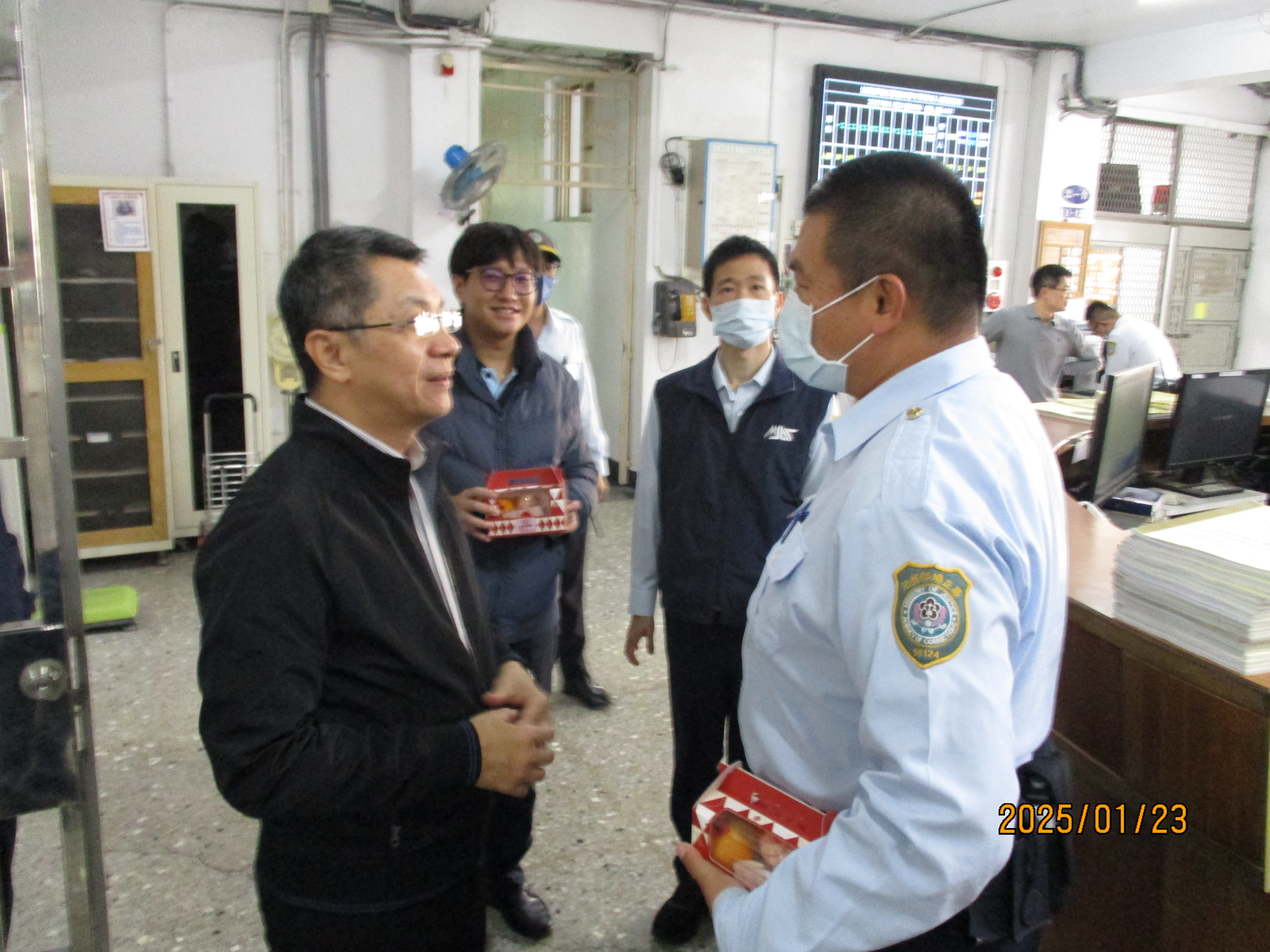 所長慰問排班制同仁